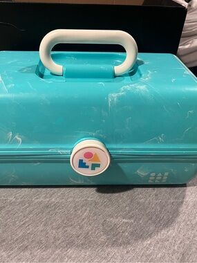 Caboodles makeup case
